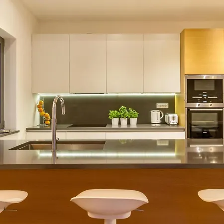 Semesterbostad Opg Dide Frane