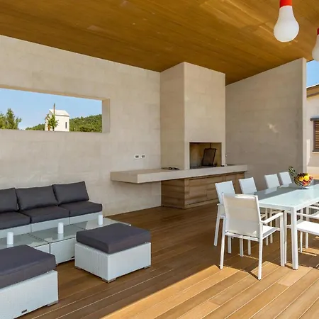 Semesterbostad Opg Dide Frane *